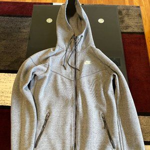 Nike Tech Fleece Windrunner Hoodie